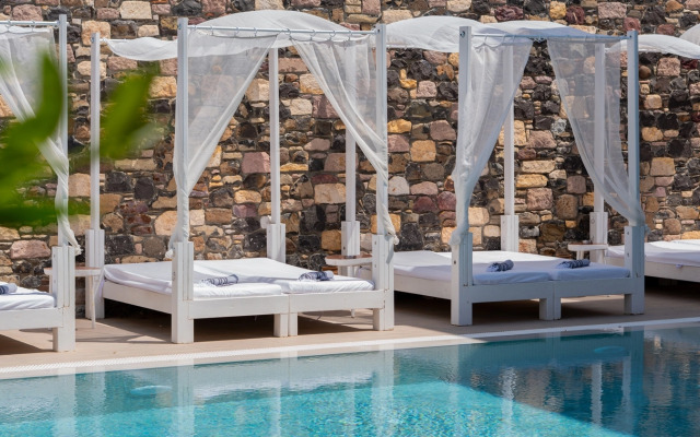 Cunda Piano Otel (+13 Adult Only)