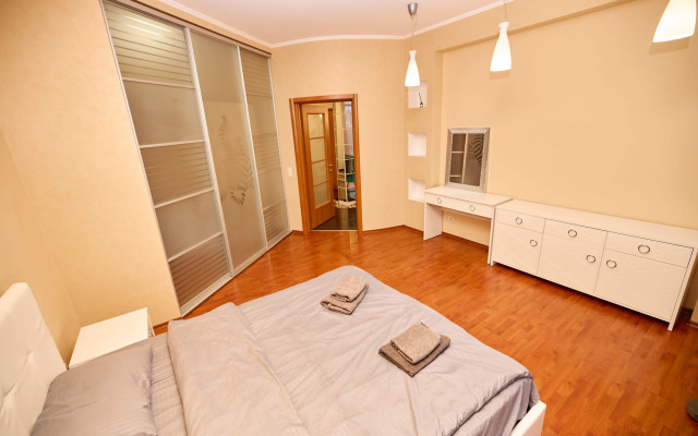 Квартира в Центре Города