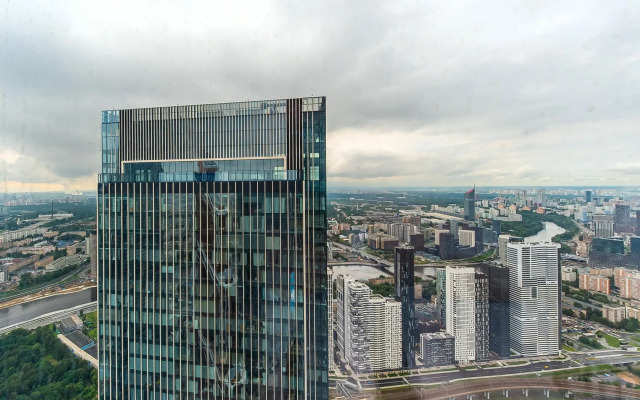 Апартаменты Москва Сити трех комнатные угловой вид