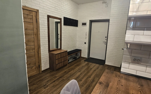Apartamenty Avrora na Mikhalitsyna 1. 10 etazh