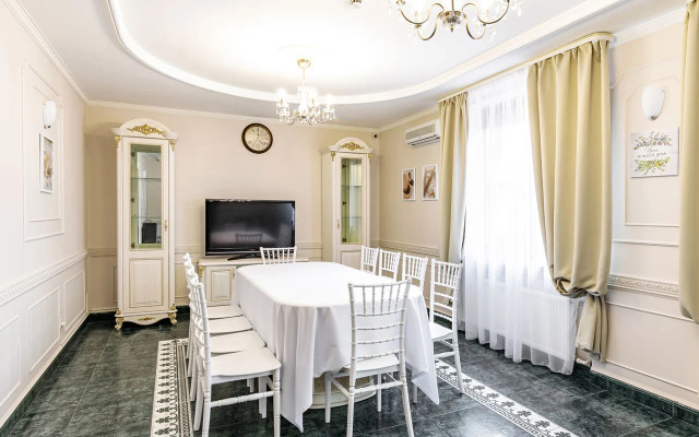 Dom S Basseinami I Zalom Anstar House Kapustino Chastny i Dom