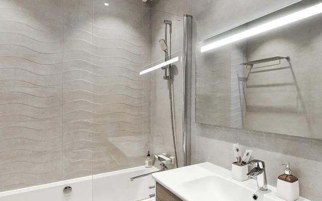 Na Ulitse Tolstogo 40a Flat