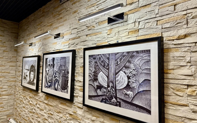 Отель Айхал