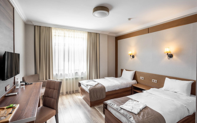 Sacvoyage Hotel