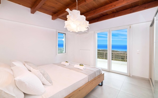 Вилла Cretan Family Villa Heated Pool