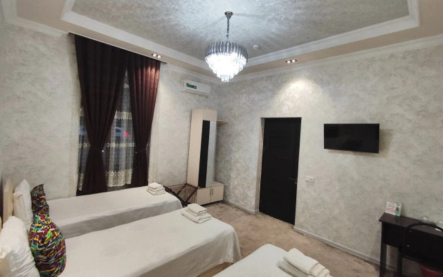 Suzani Samarkand Hostel