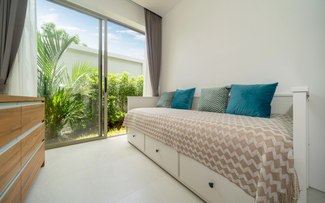 Luxury villa Bangtao with a Tropical Garden Villa