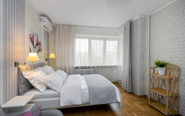 Квартира Апартаменты Ladgorna на Мележа 4