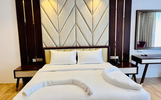 Devon Hotel