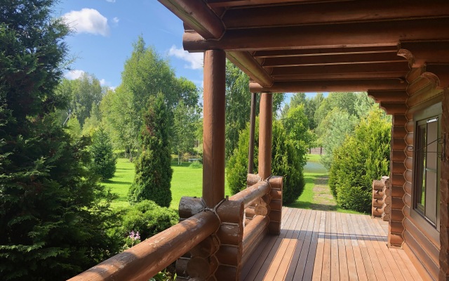 Гостевой Дом с Клёвой Рыбалкой в Своём Пруду, Около Реки