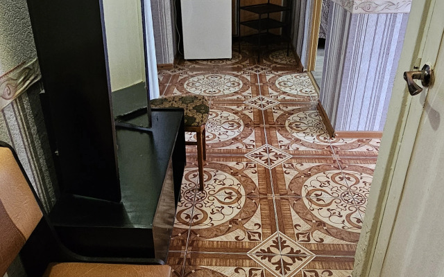 Na Oktyabryskoy Flat