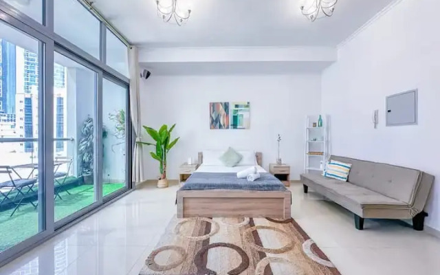 Prekrasnyye v Dubay Marina Apartment