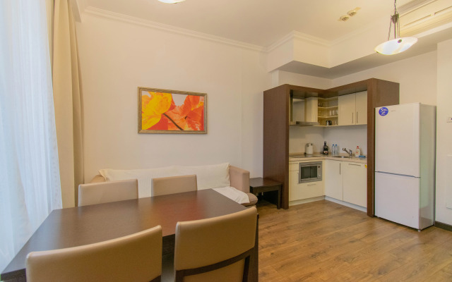 Esto-Sadok S 1 spalney Apartments