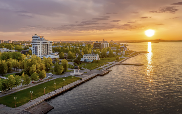 Cosmos Petrozavodsk Hotel