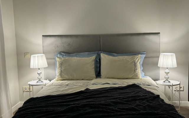 Частный дом Eliza Home на 15 Человек