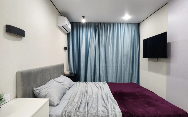 Квартира Шикарная студия в историческом центре у озера Кабан