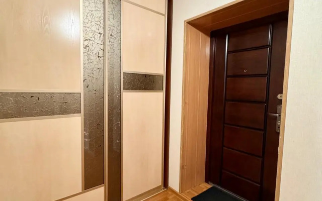Na Vasilenko 16/1 Flat