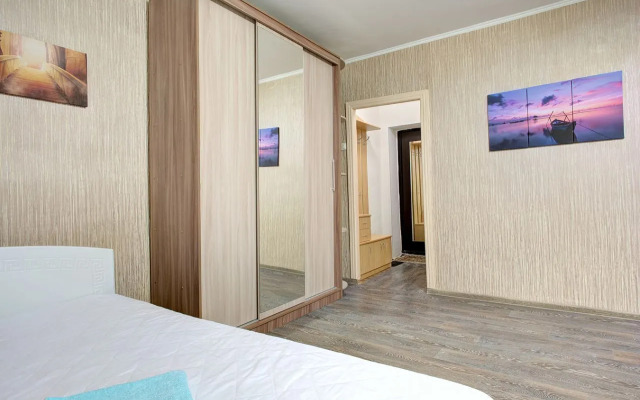 Na Minskoy Ulitse 96 Flat