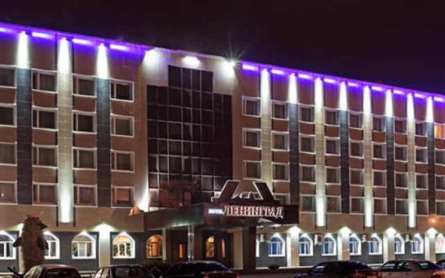 Отель Ленинград