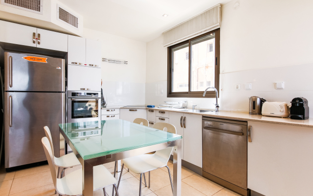 Cosy 1br Near Beach By Feelhome Apartments