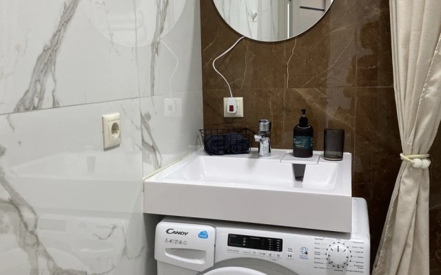 Svetlaya studiya u metro Solntsevo Flat