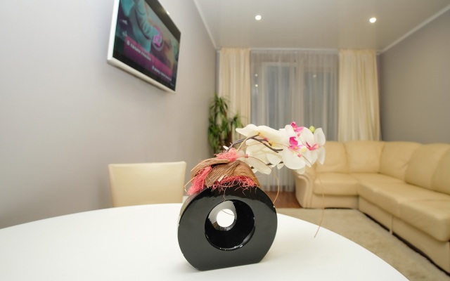 Квартира 2-комнатная, 50 м², 17/19 этаж