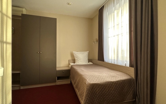 Hotel Monomah