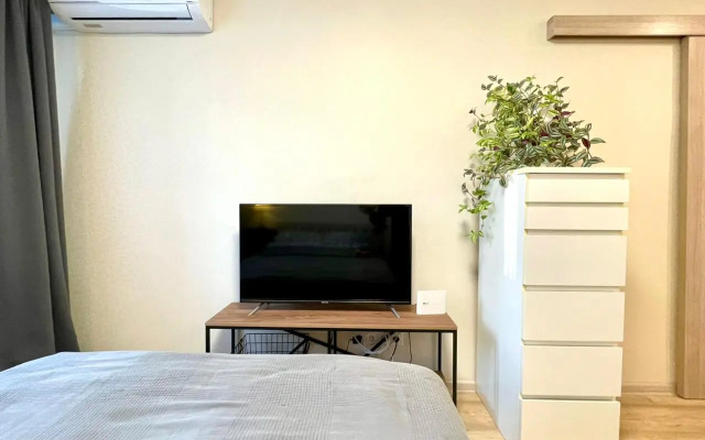 Uyutnaya U Naberezhnoy Flat