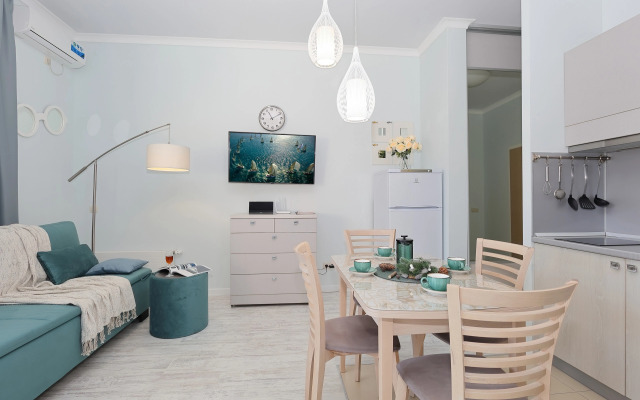 Квартира с Видом на Море - Navy