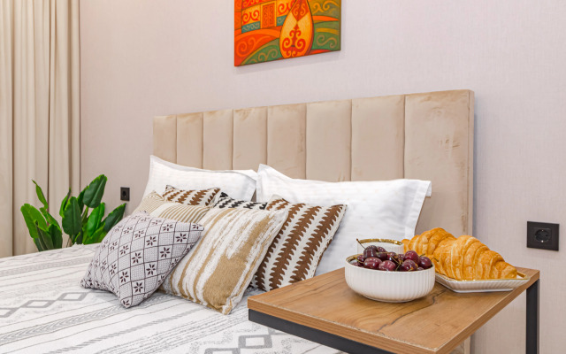 Trekhkomnatnie Ryadom S Trts Abu Dhabi Plaza Apartments