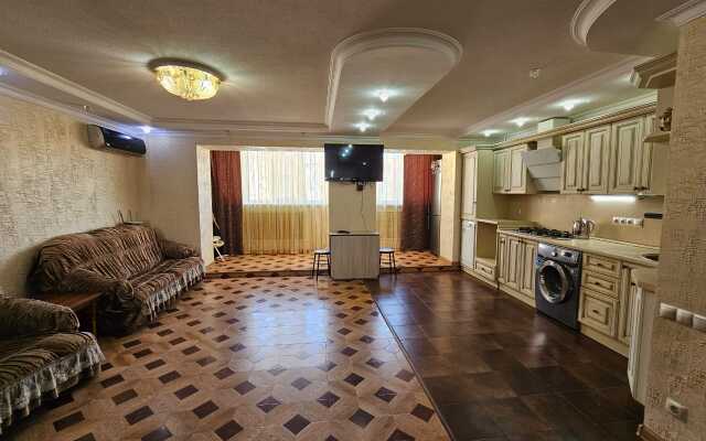Posutochno Flat