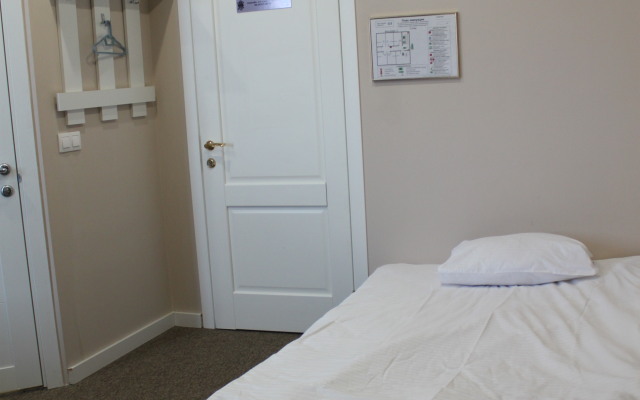 Sova V Sheremetyevo Guest House