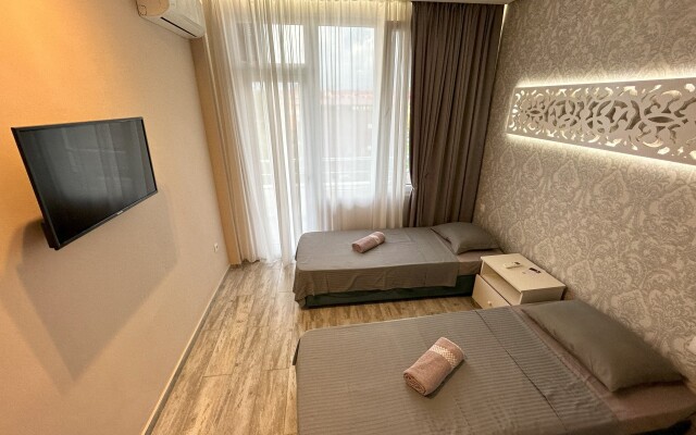 National Hotel