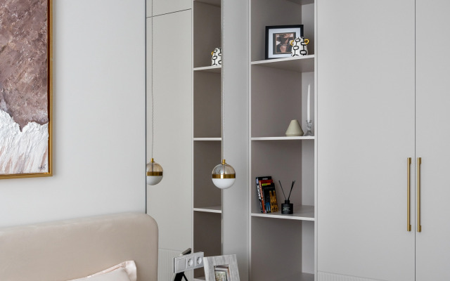 L. Level Nagatinskiy Flat