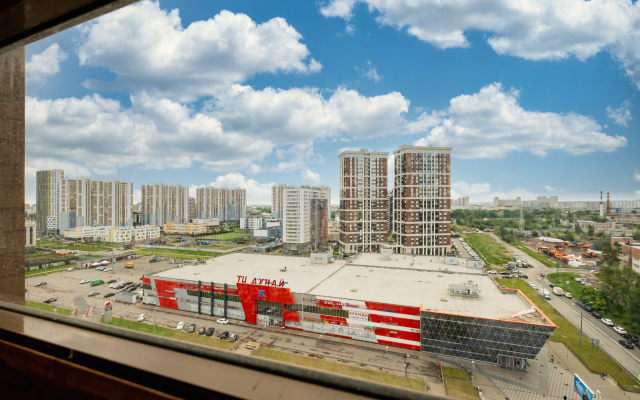 Dunay Odnokomnatnye U Metro Zvezdnaya Apartment