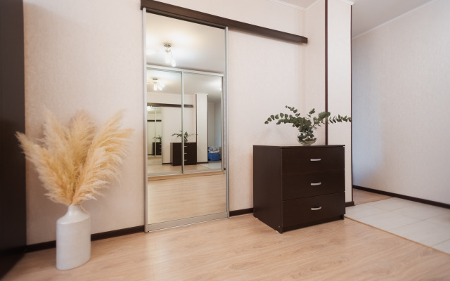 Квартира ApartHause у Южного Автовокзала и ТРЦ Мегаполис