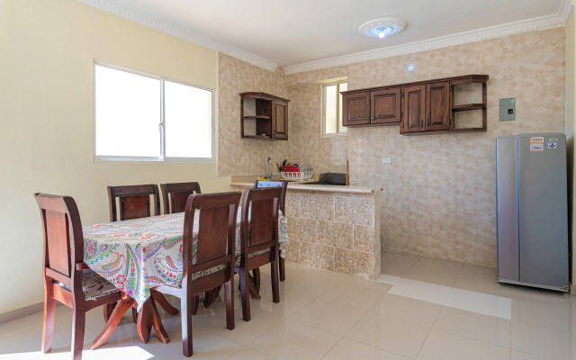 Tropical Island Hotel