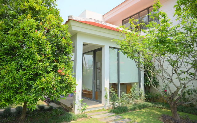 The Ocean Villa