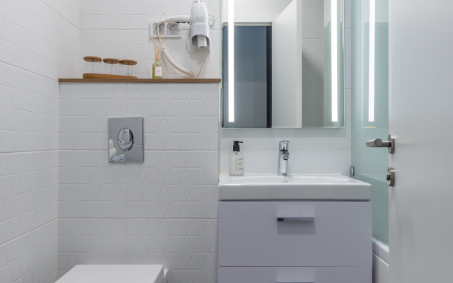 Uyutnaya Studiya U Metro Bukharestskaya Flat