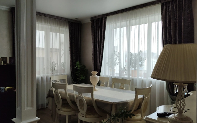 Меблированные комнаты Комильфо