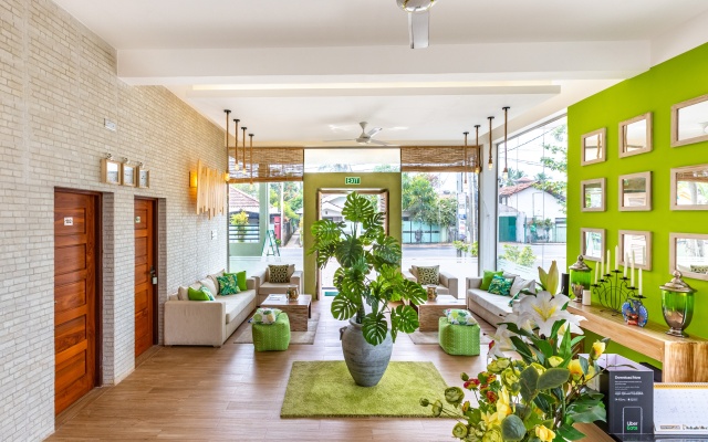 YOHO J Leaf Hotel