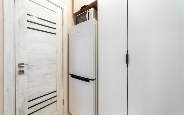 Апартаменты Светлая студия Real