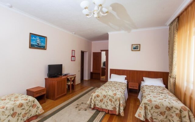 Kapriz Hotel