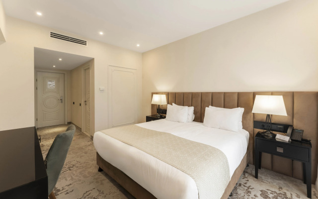 Курортный отель Mosavali