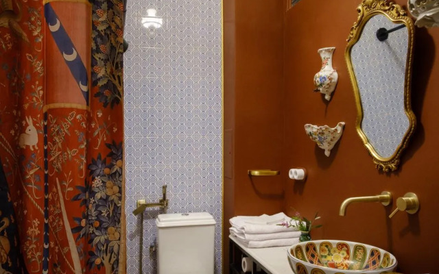 Апартаменты  Фарфор и соловей Loft-усадьба на Черниговской