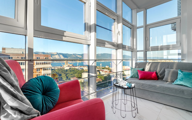 UzorApart Konfortnaya studiya v centre s potriasaushim vidom na more Apartments