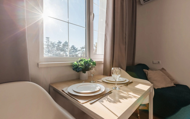 Red Apartments Art Layt Verdi Apartments