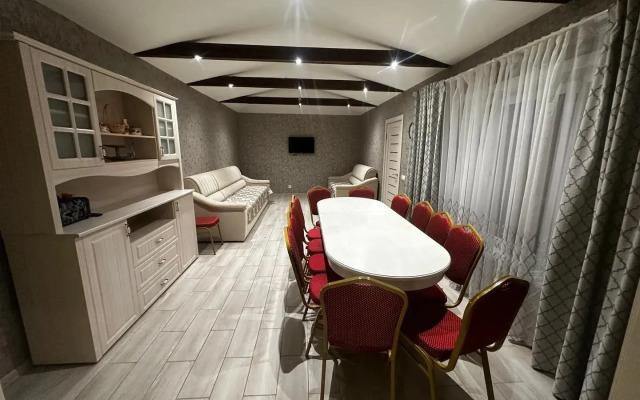 Lesnoy Privat House