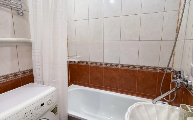 Квартира 2-комнатная на Коминтерна 22