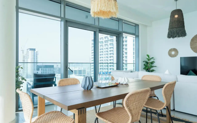 Апартаменты Palm View Flat at Beach Vista